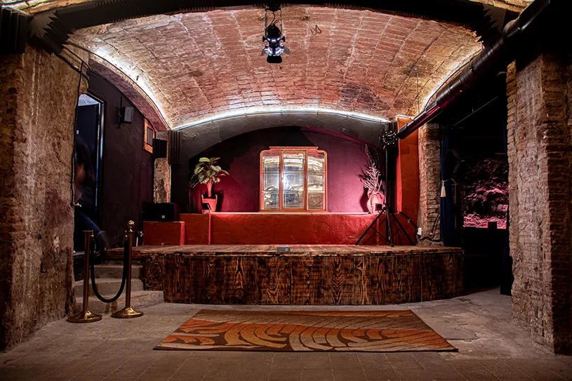 cueva-21-vista-frontal